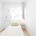 Spacious 3-bedroom With Pool & Balcony - Steps From Puerto Colon, & Local Attractions Lejlighed